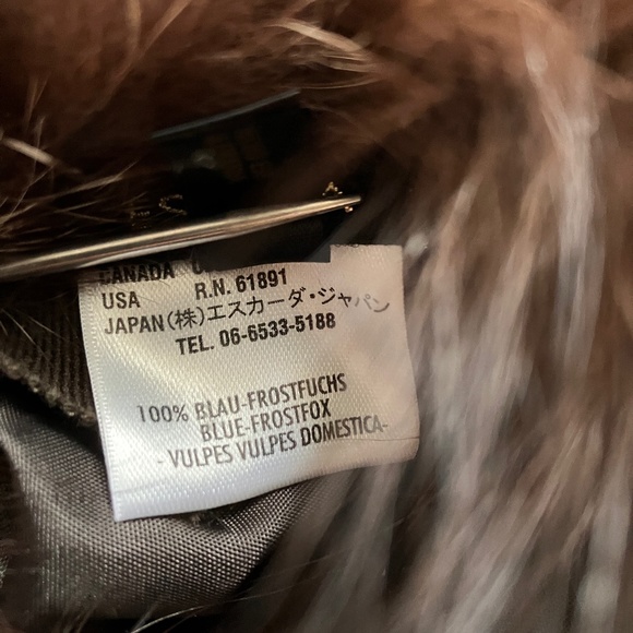 Escada Blue Frostfox Hat - Picture 7 of 10